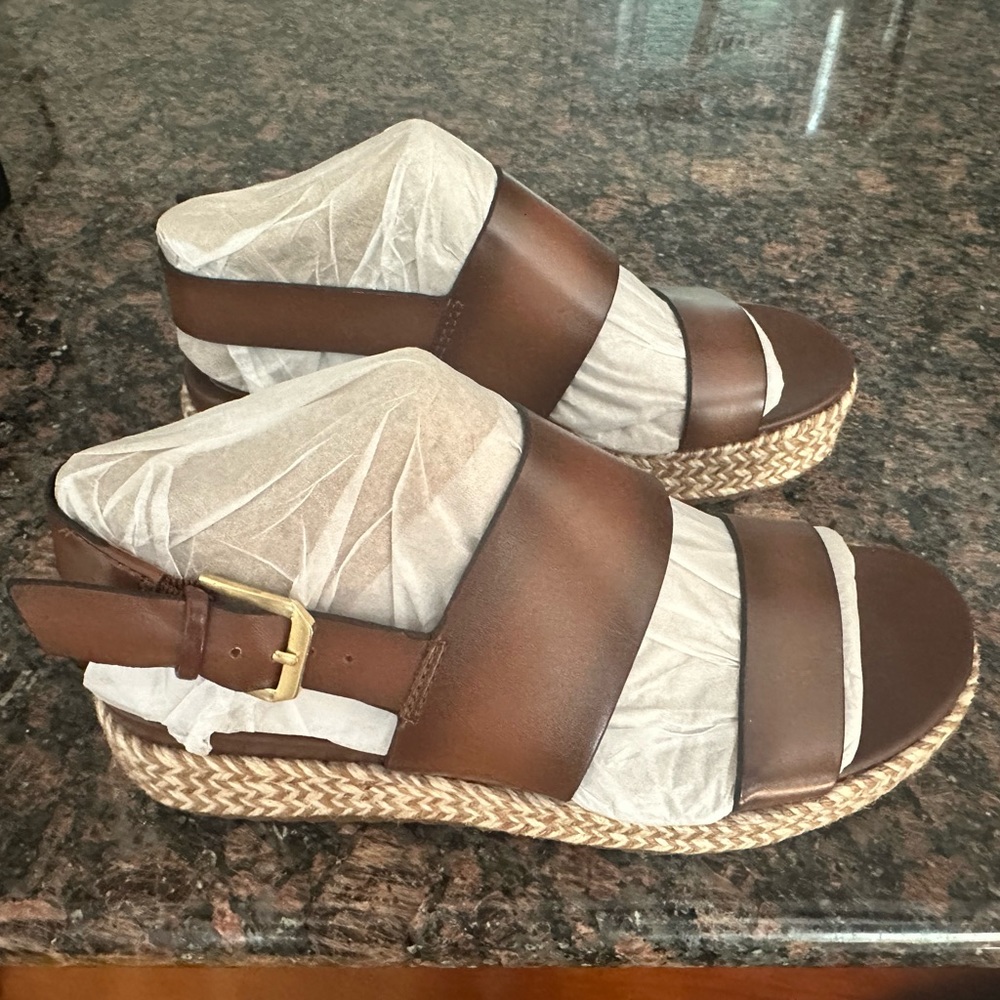 Naturalizer Brown “Patience” Platform Sandals
